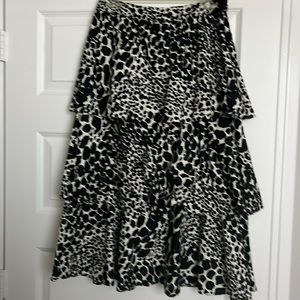 Who what wear black & cream skirt